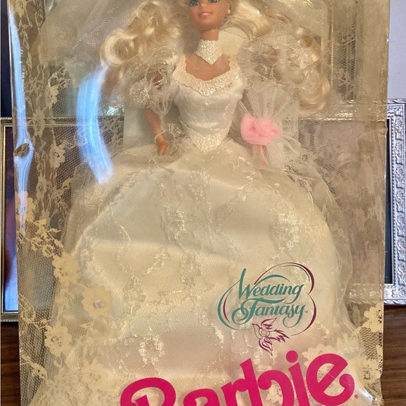1989 Wedding Fantasy Barbie - Picture 6 of 6